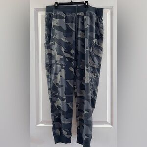 Unisex Camouflage Cargo Pants
